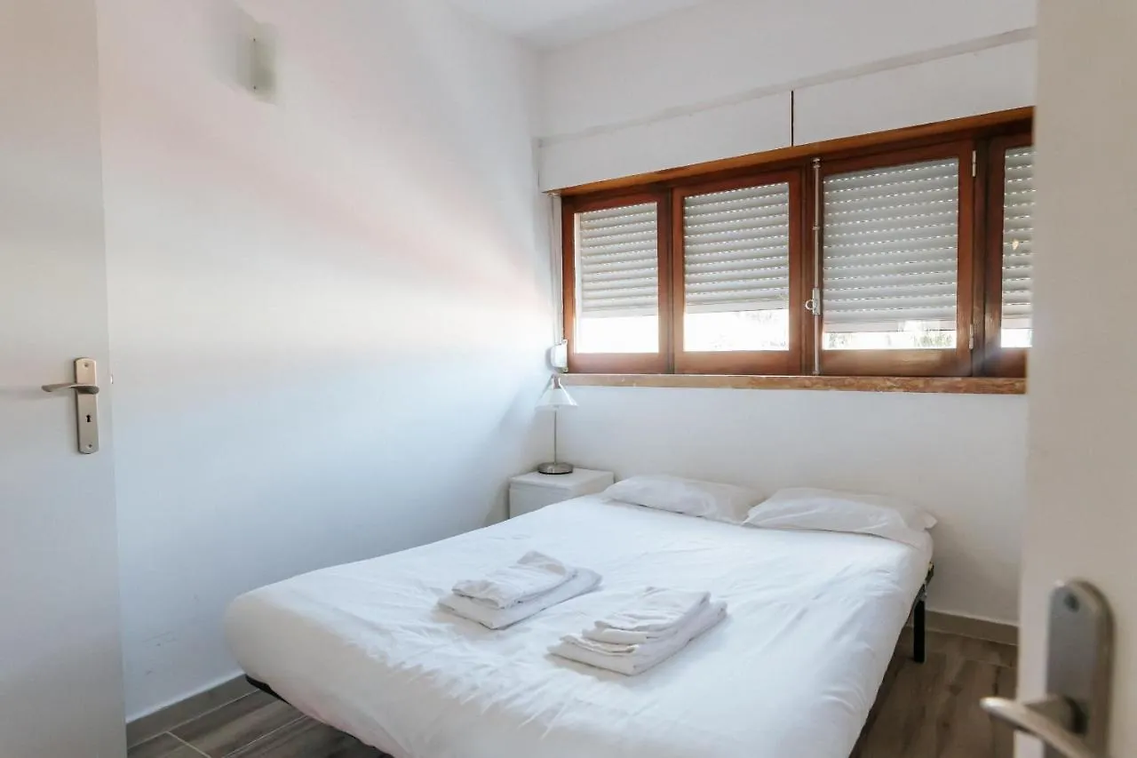 アパート Retreat View Tagu River Lisboa